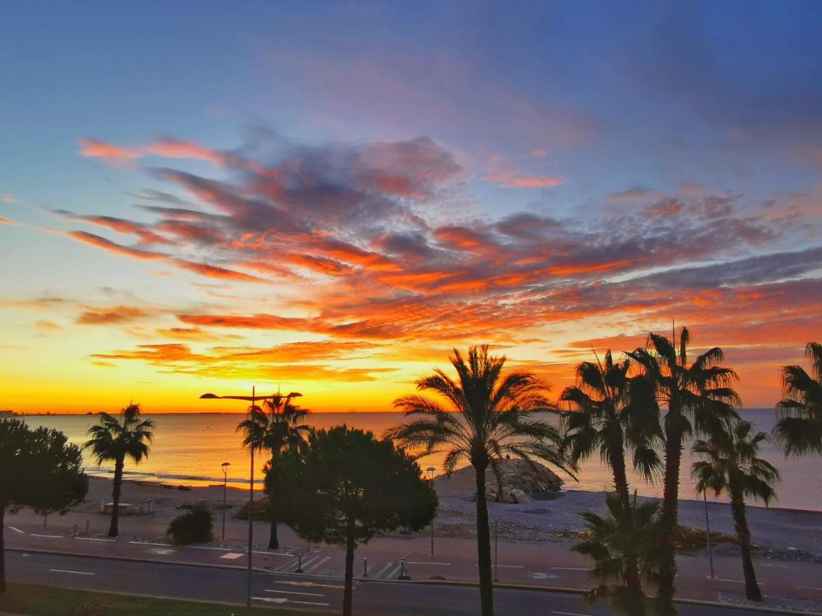 Panoramic Sea View Studio 24H Checkin Cagnes-sur-Mer Buitenkant foto