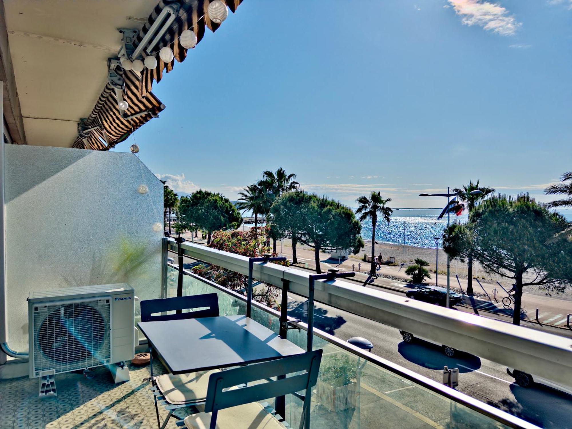 Panoramic Sea View Studio 24H Checkin Cagnes-sur-Mer Buitenkant foto